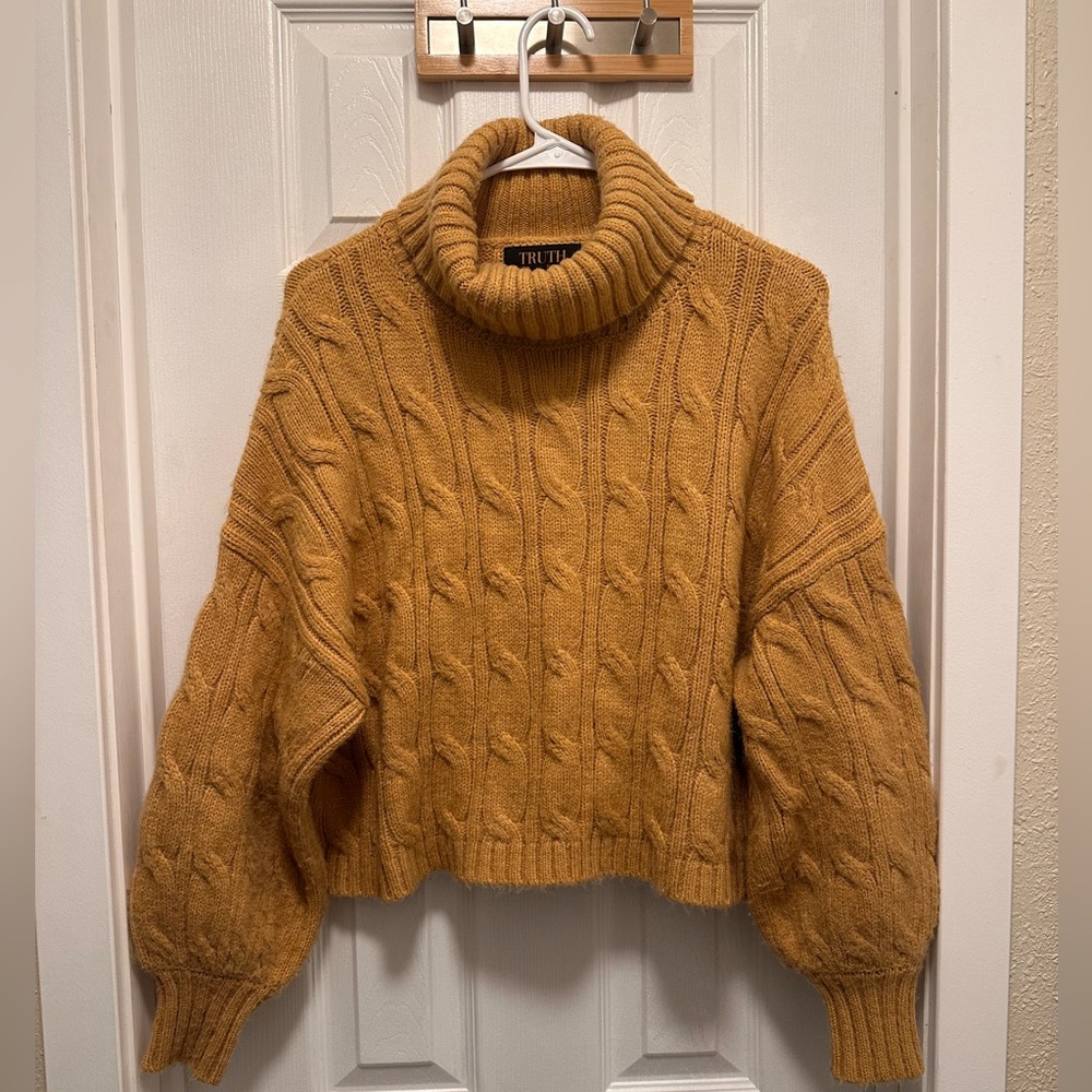 Women’s Sweater